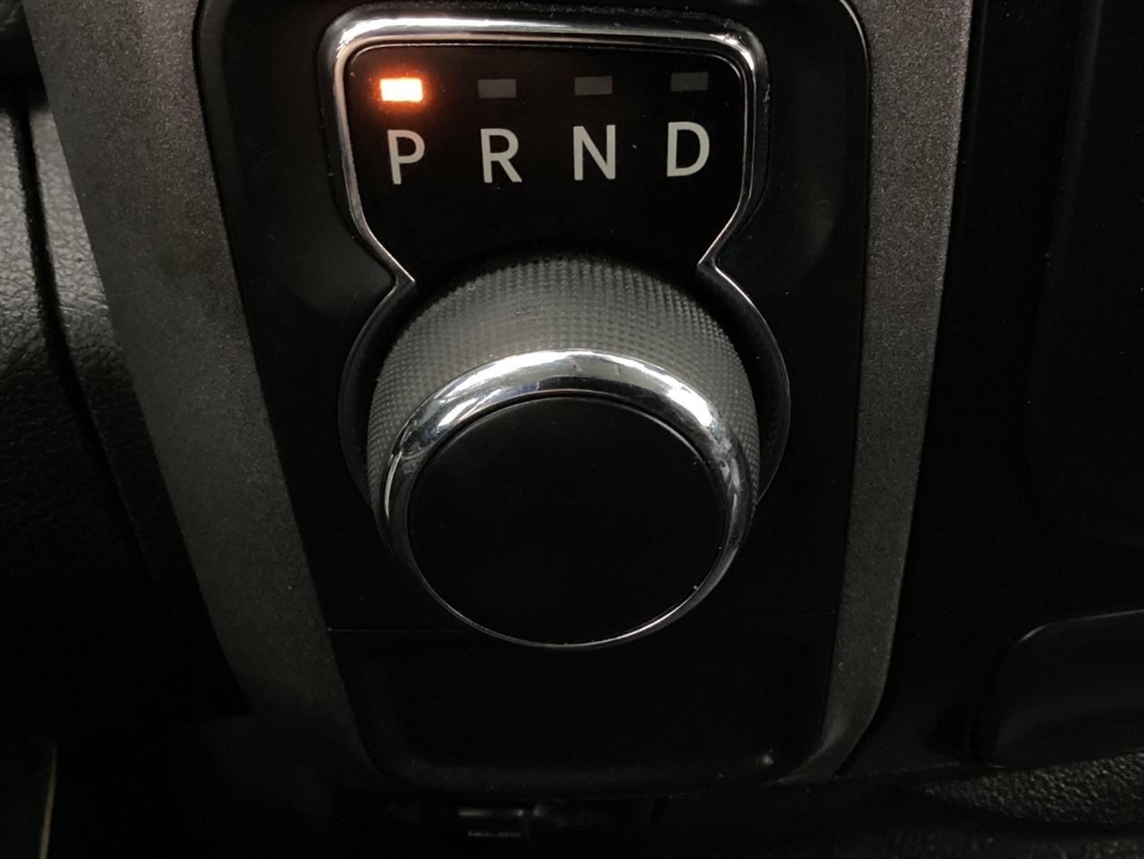 RAM 1500 Classic Tradesman 4x2 Reg Cab 6'4" Box 2019