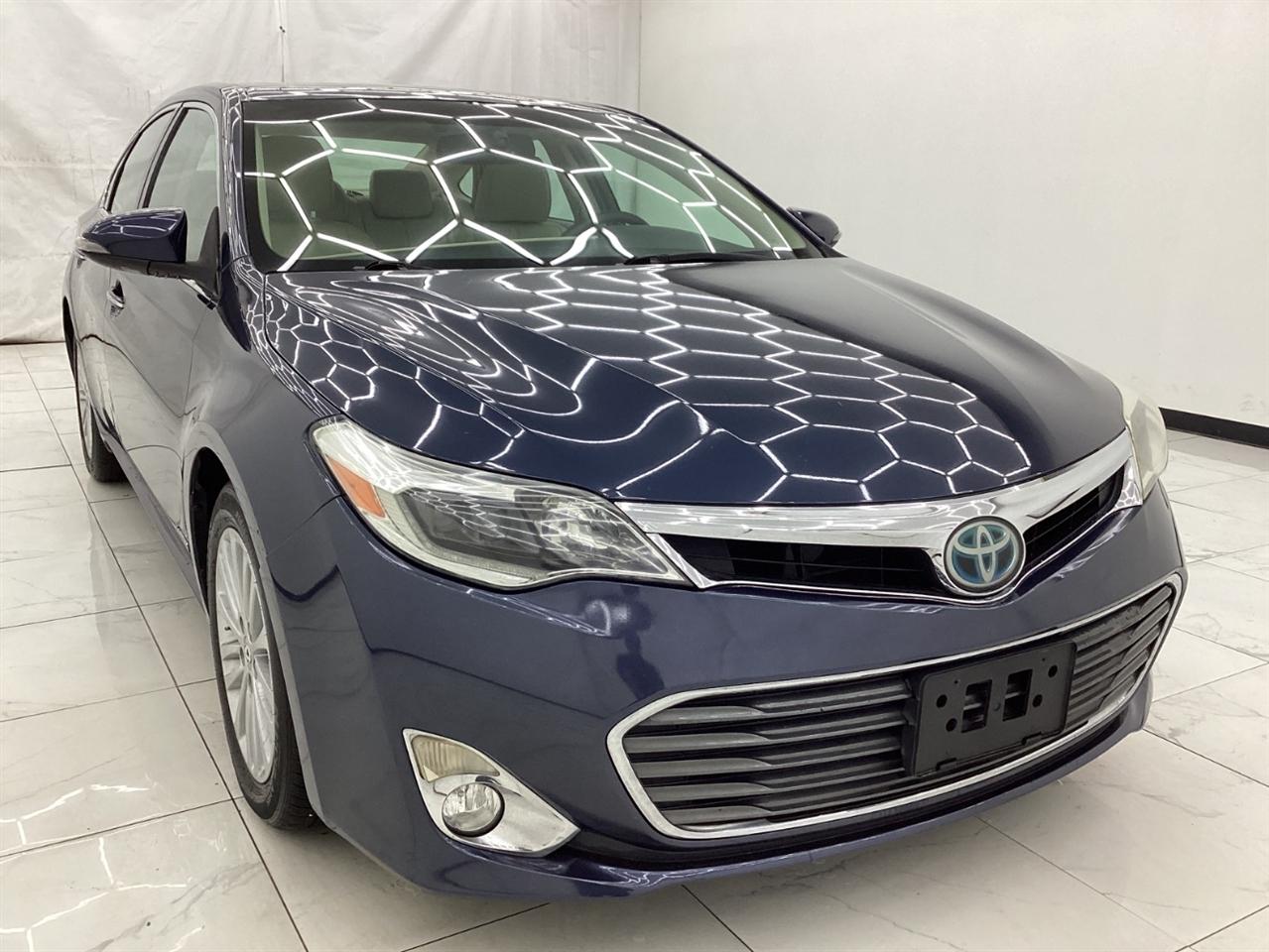 Toyota Avalon Hybrid 4dr Sdn XLE Premium (Natl) 2015