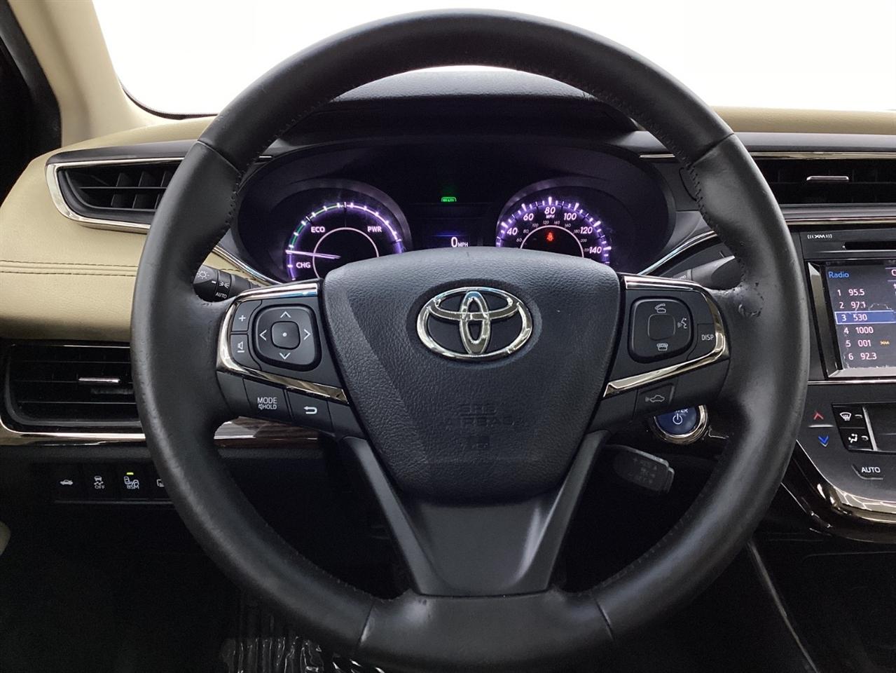 Toyota Avalon Hybrid 4dr Sdn XLE Premium (Natl) 2015