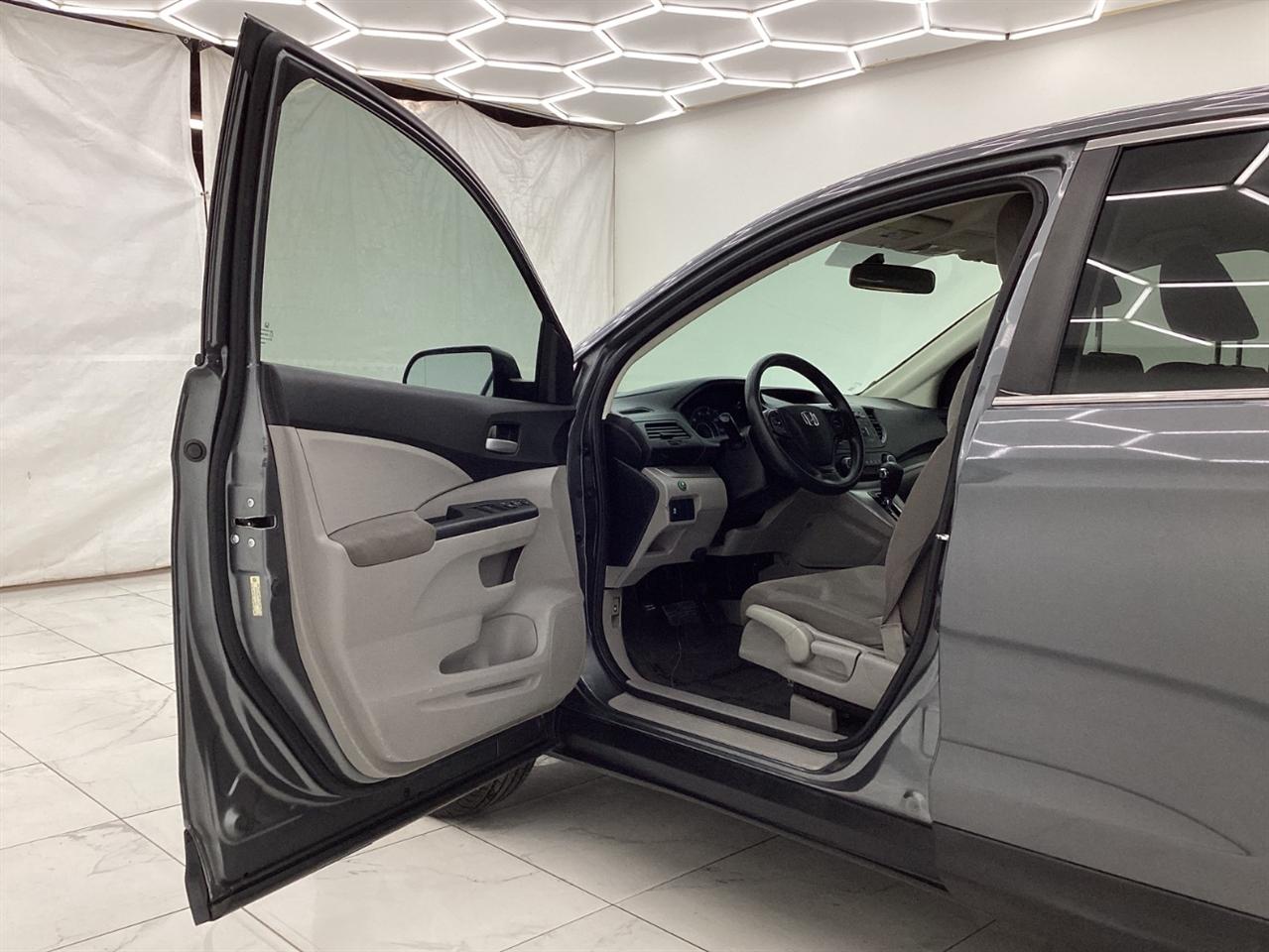 Honda CR-V 2WD 5dr LX 2012