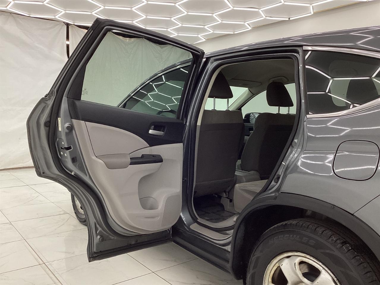 Honda CR-V 2WD 5dr LX 2012