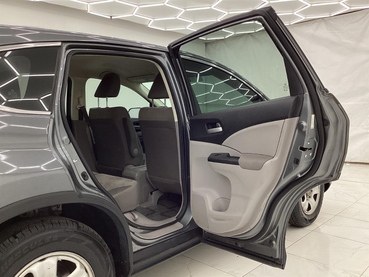 Honda CR-V 2WD 5dr LX 2012