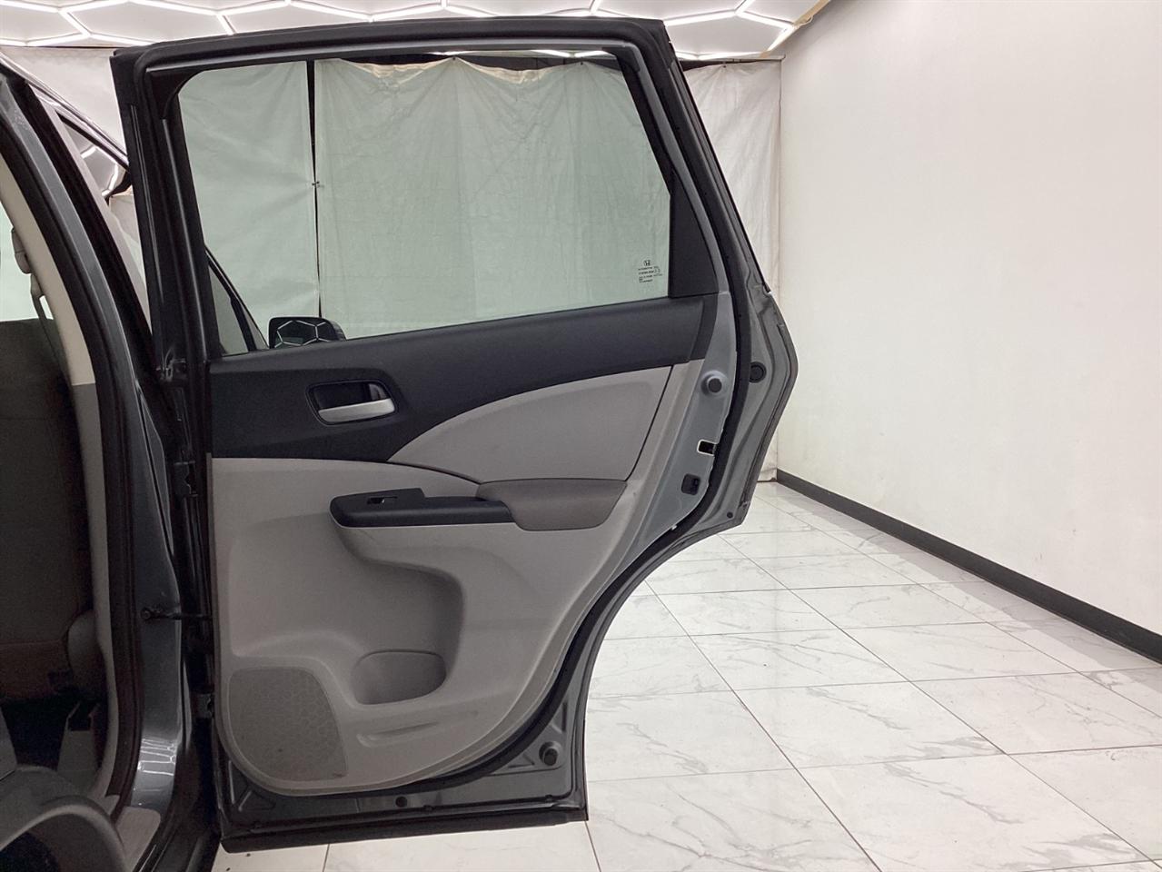 Honda CR-V 2WD 5dr LX 2012