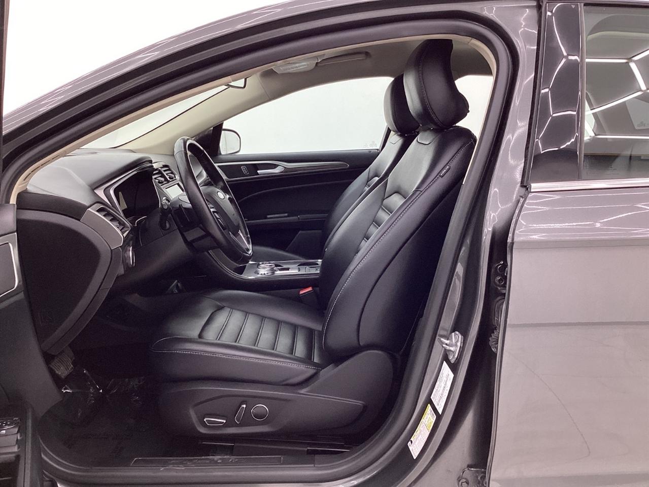 Ford Fusion SEL FWD 2019