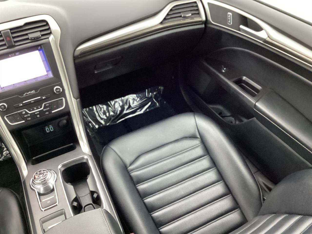 Ford Fusion SEL FWD 2019