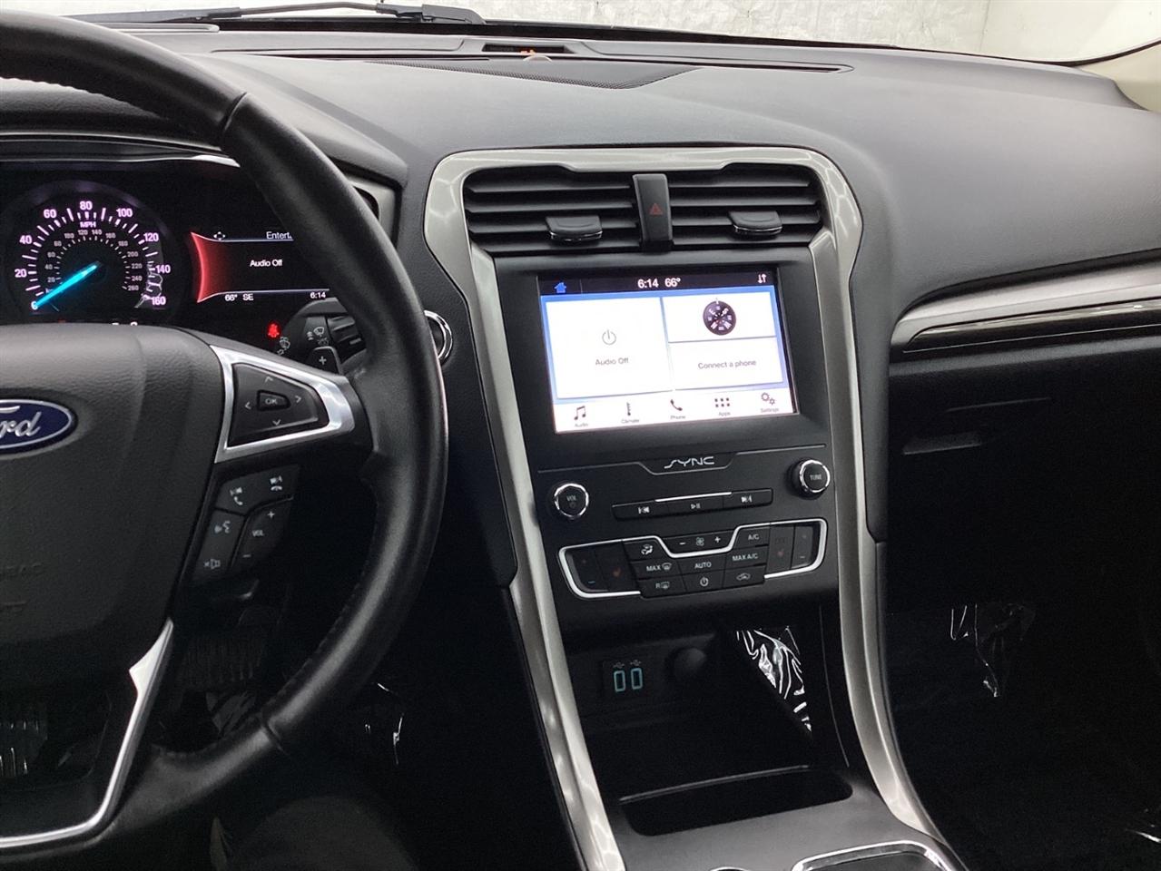 Ford Fusion SEL FWD 2019