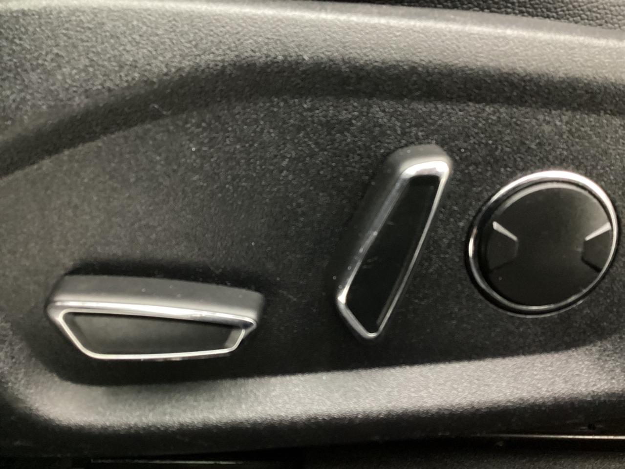 Ford Fusion SEL FWD 2019