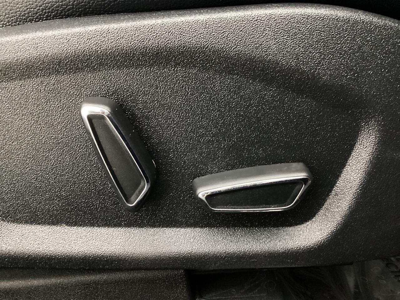 Ford Fusion SEL FWD 2019