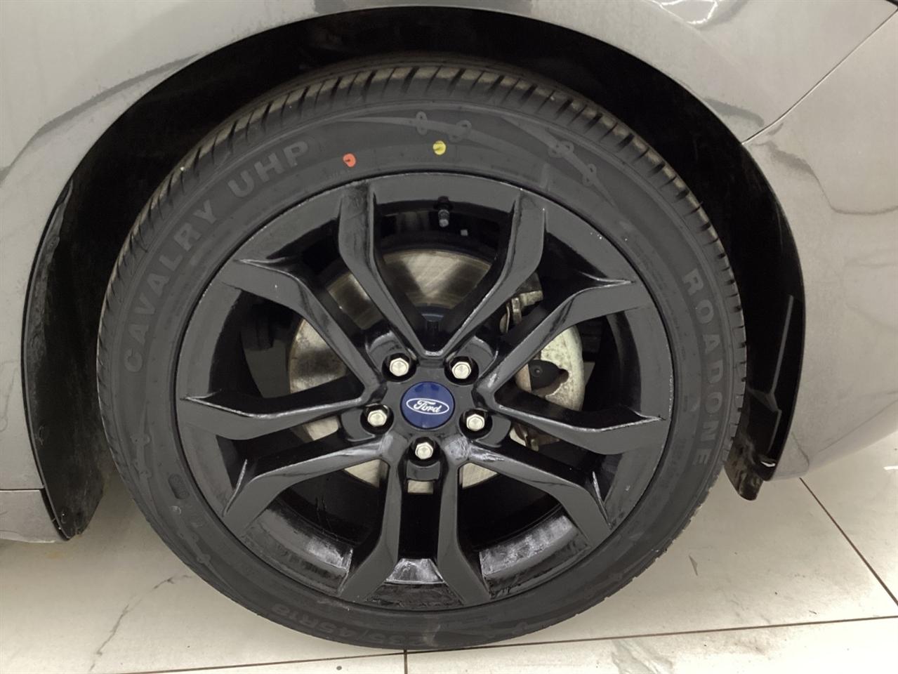 Ford Fusion SEL FWD 2019