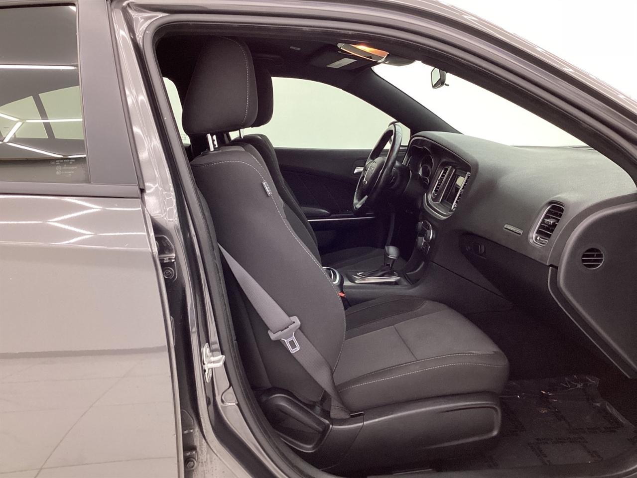 Dodge Charger SXT RWD 2022