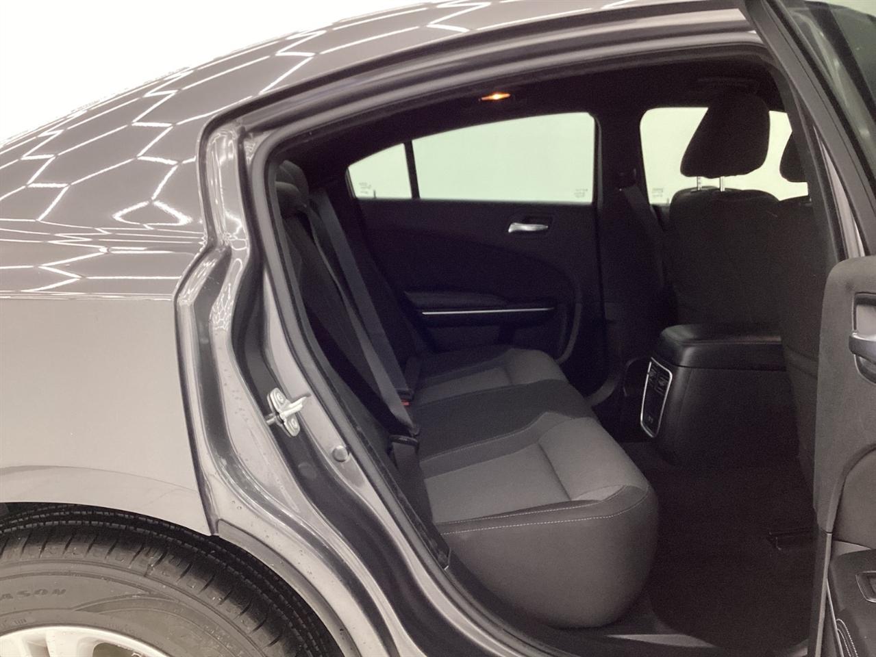 Dodge Charger SXT RWD 2022