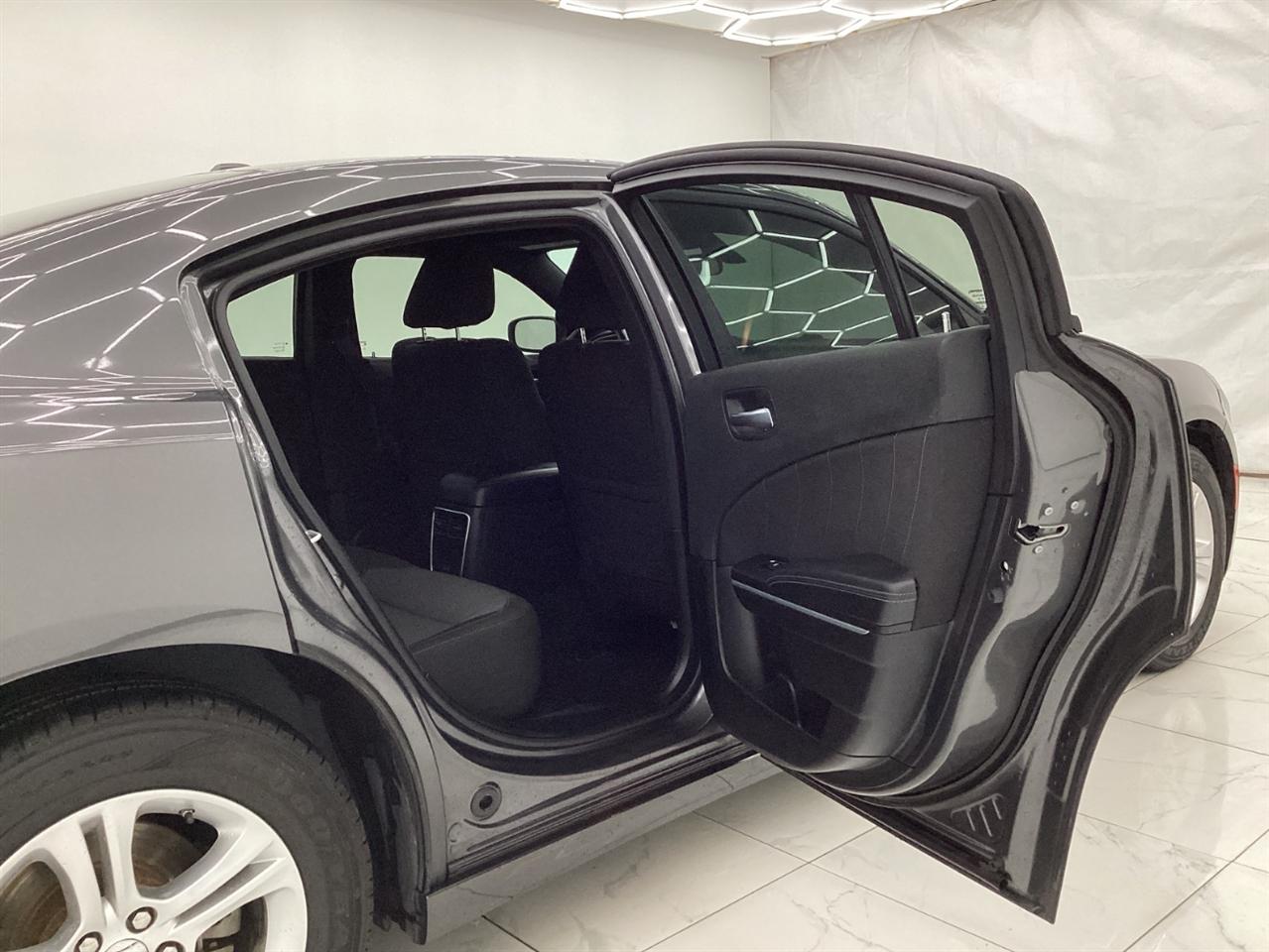 Dodge Charger SXT RWD 2022