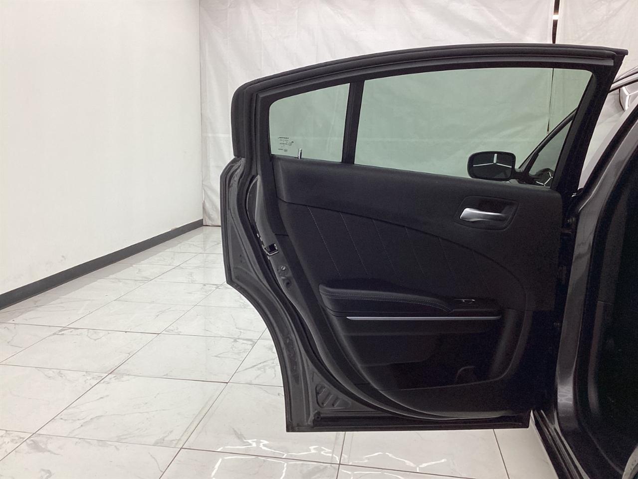 Dodge Charger SXT RWD 2022