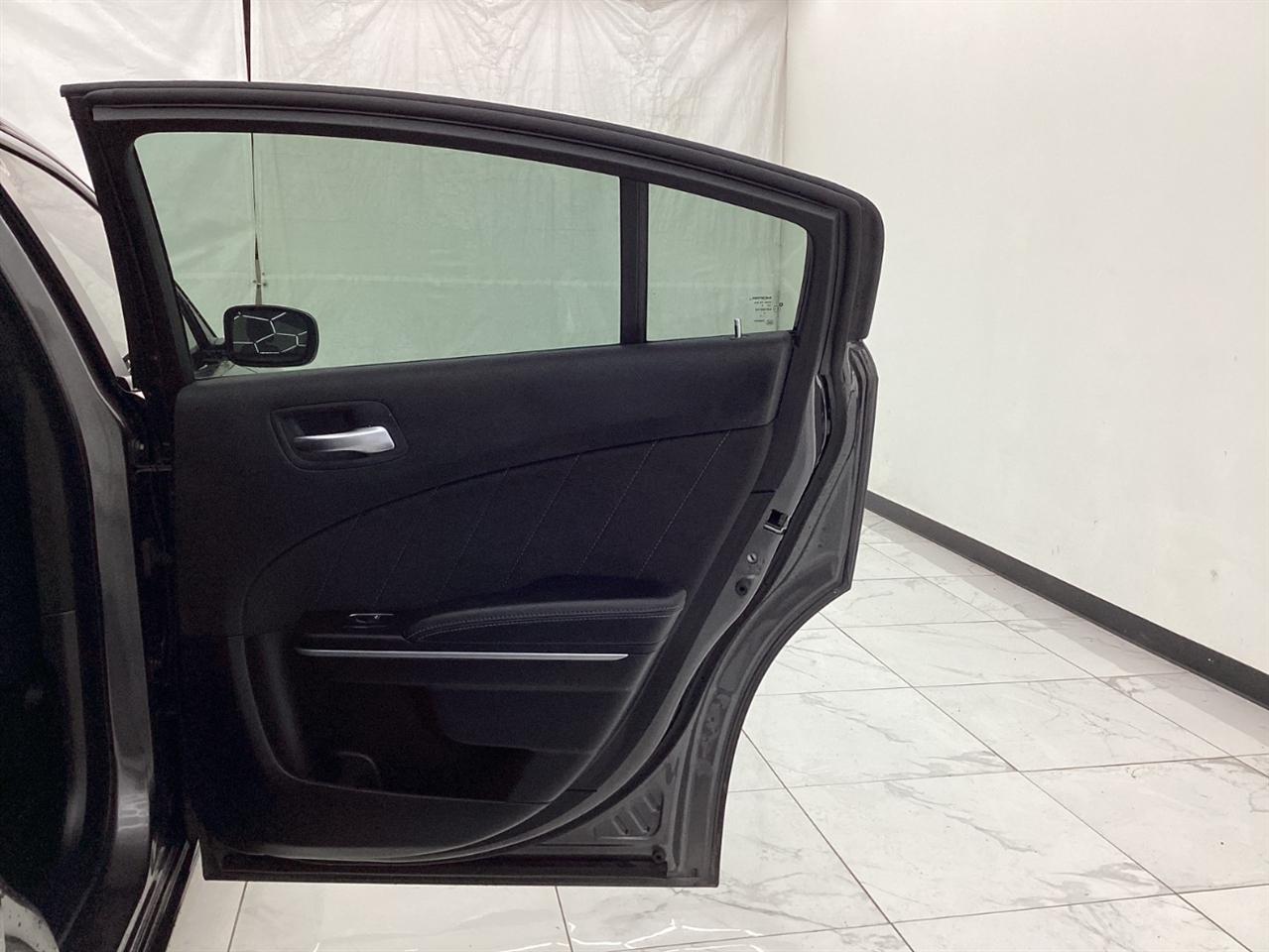 Dodge Charger SXT RWD 2022