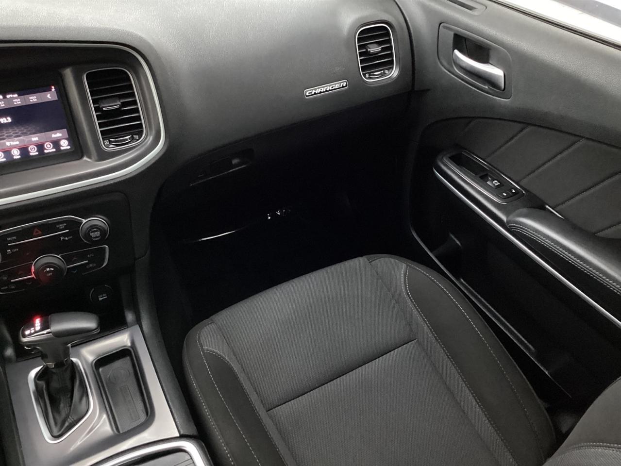 Dodge Charger SXT RWD 2022