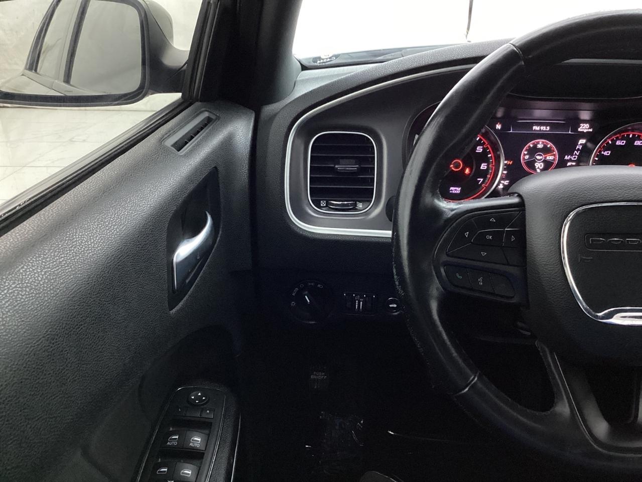 Dodge Charger SXT RWD 2022