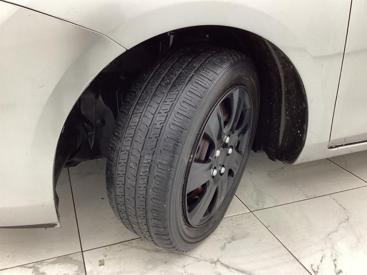 Mazda MAZDA3 4dr Sdn Auto i SV 2013
