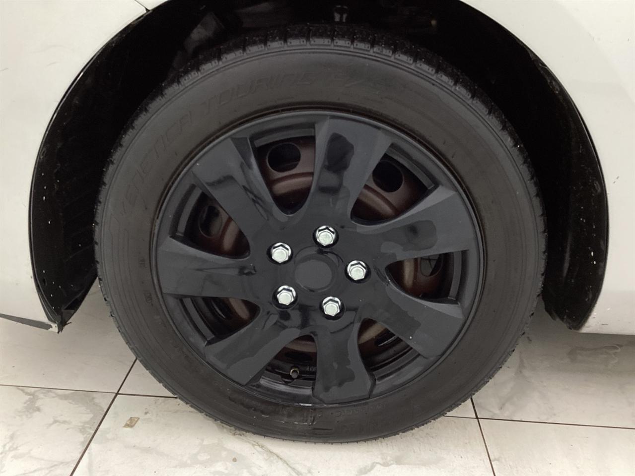 Mazda MAZDA3 4dr Sdn Auto i SV 2013