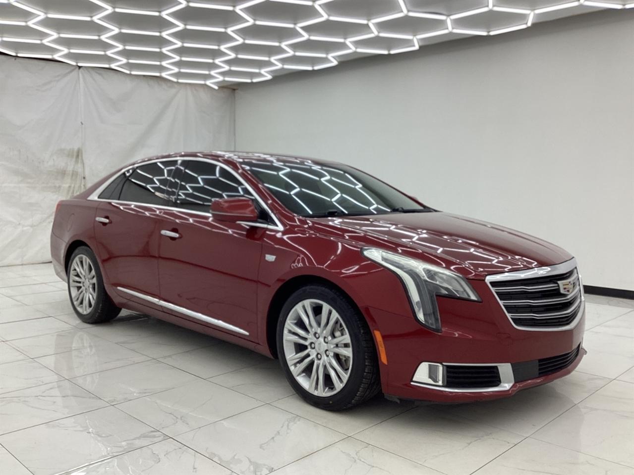 Cadillac XTS 4dr Sdn Luxury FWD 2019