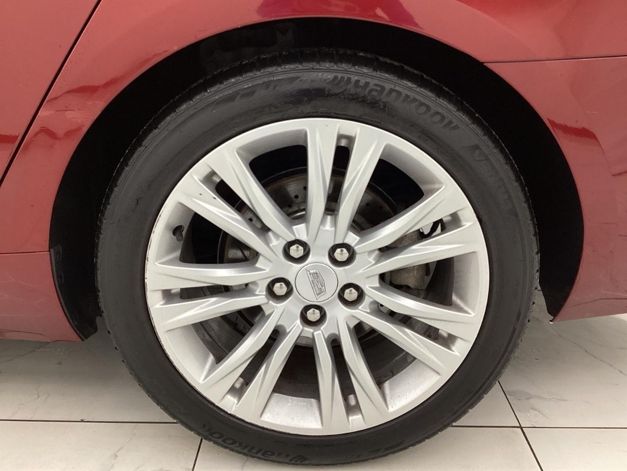 Cadillac XTS 4dr Sdn Luxury FWD 2019