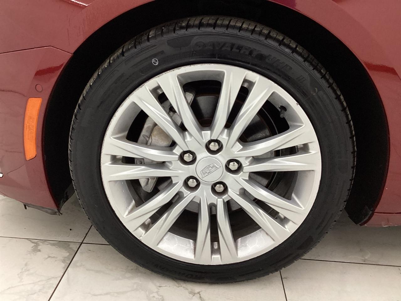 Cadillac XTS 4dr Sdn Luxury FWD 2019