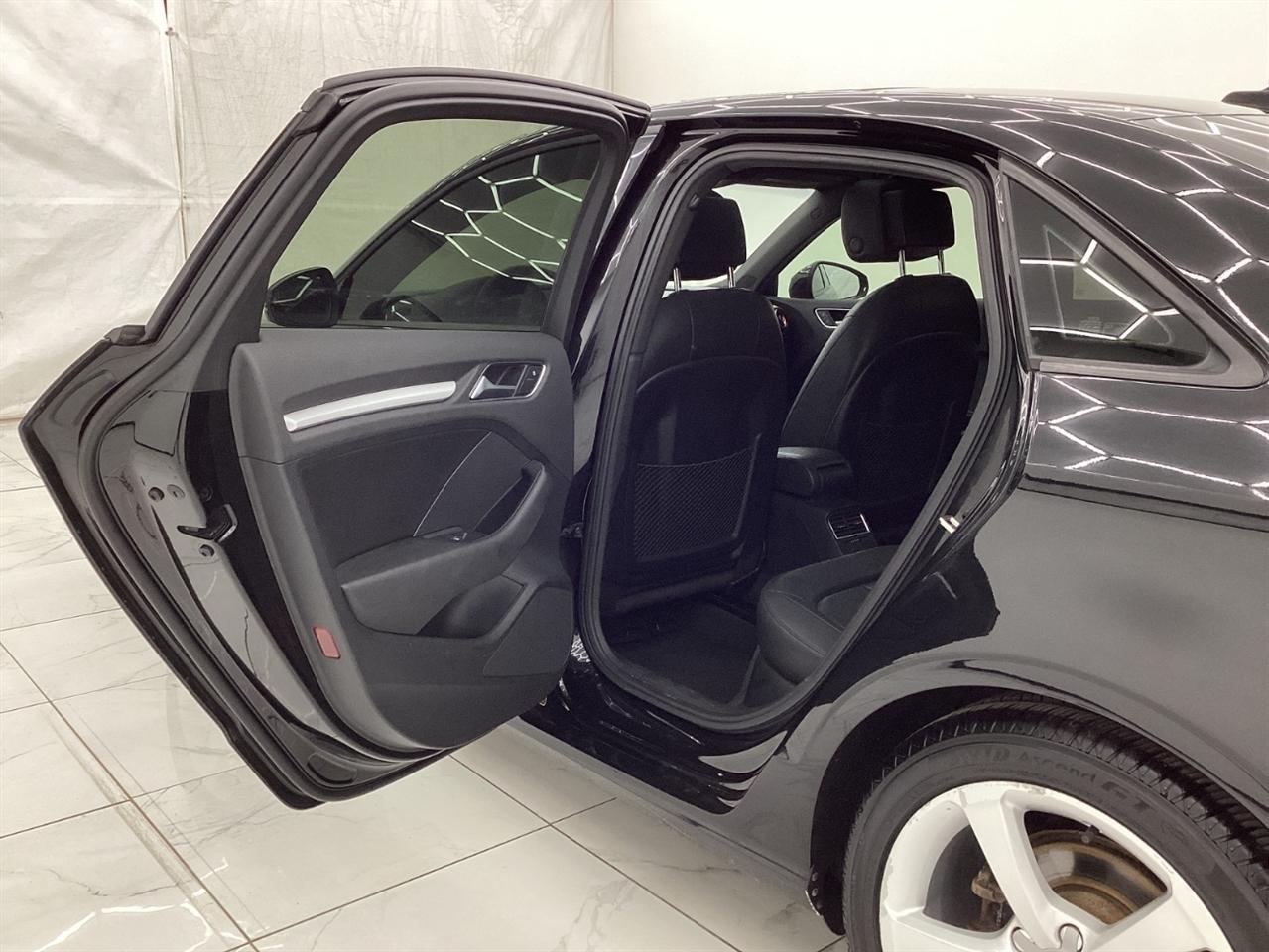 Audi A3 4dr Sdn quattro 2.0T Premium 2016