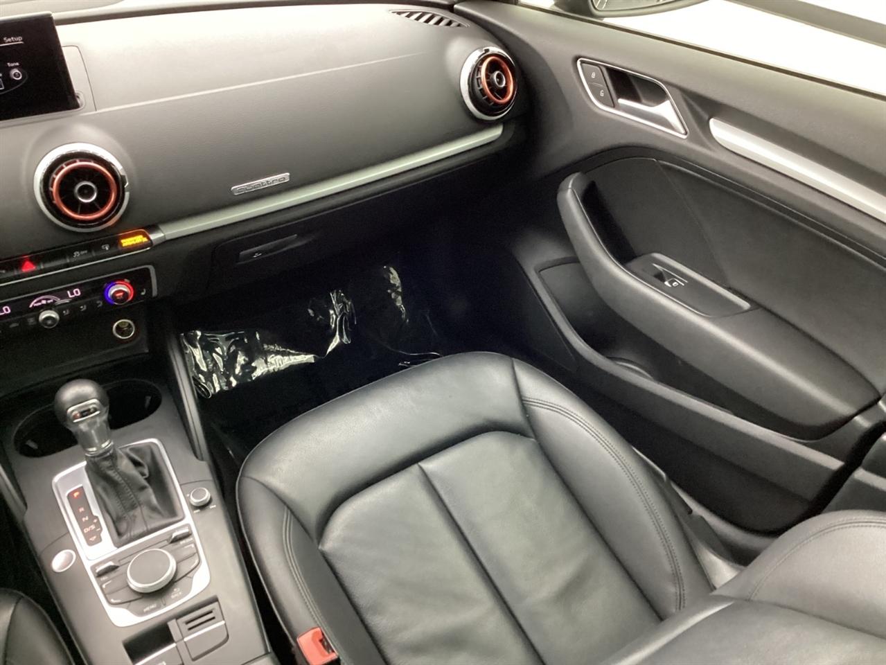 Audi A3 4dr Sdn quattro 2.0T Premium 2016