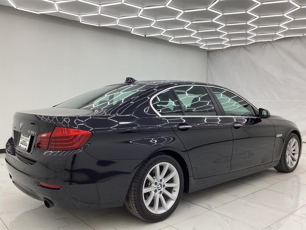 BMW 5 Series 4dr Sdn 535i xDrive AWD 2014