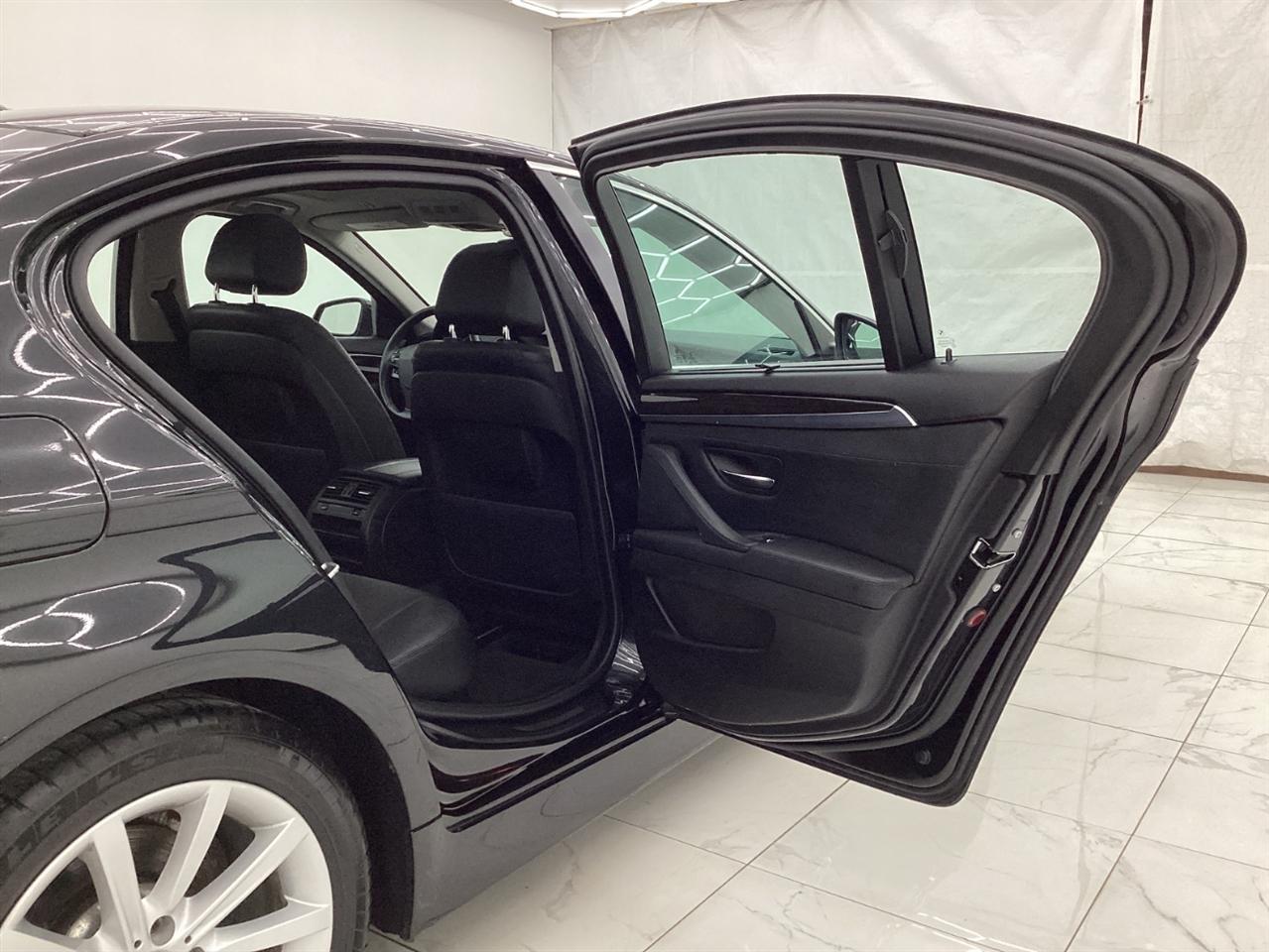 BMW 5 Series 4dr Sdn 535i xDrive AWD 2014