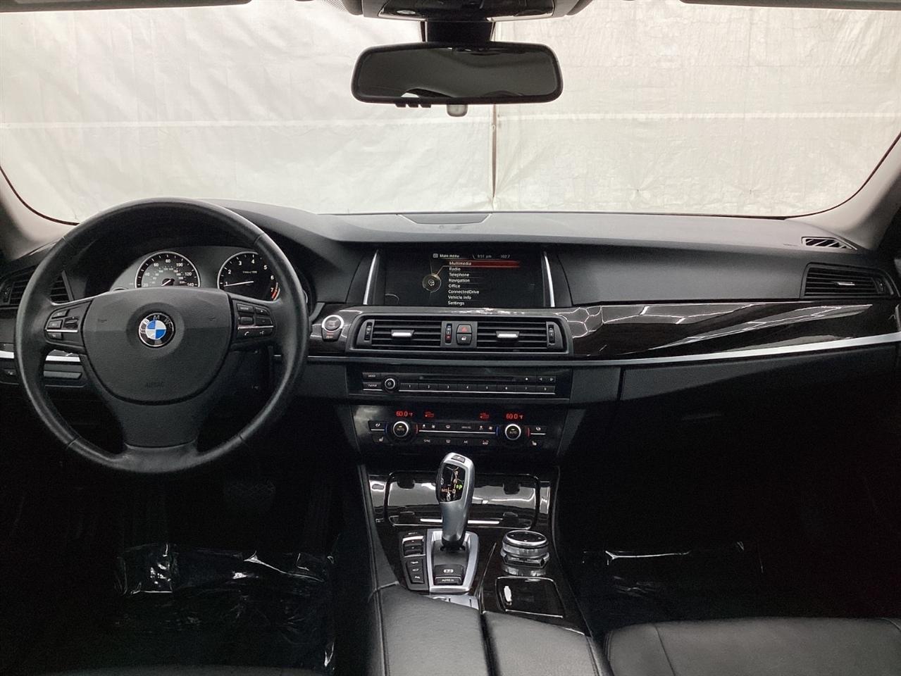 BMW 5 Series 4dr Sdn 535i xDrive AWD 2014