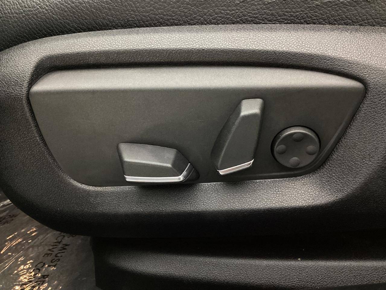 BMW 5 Series 4dr Sdn 535i xDrive AWD 2014