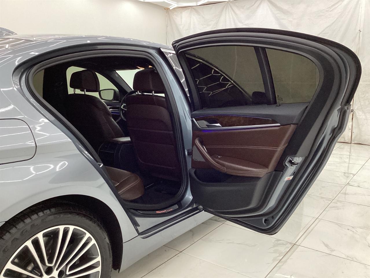 BMW 5 Series 540i xDrive Sedan 2019