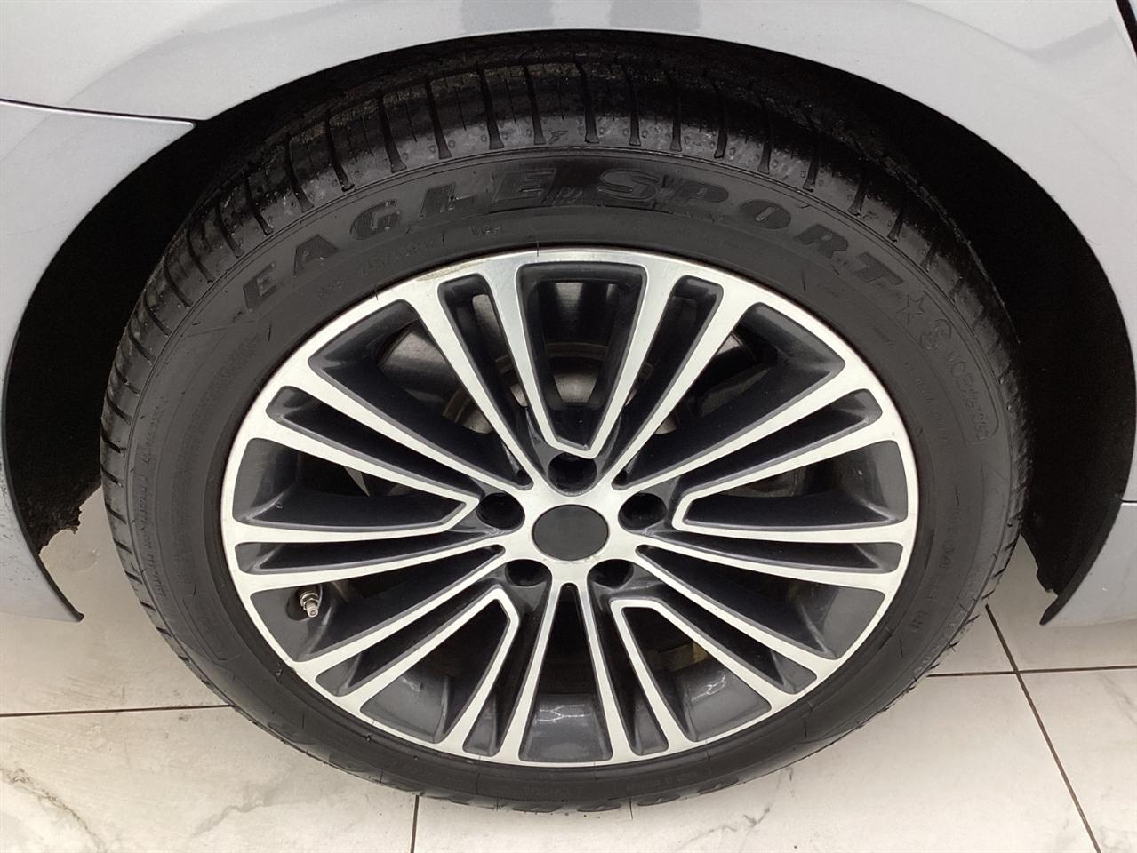 BMW 5 Series 540i xDrive Sedan 2019