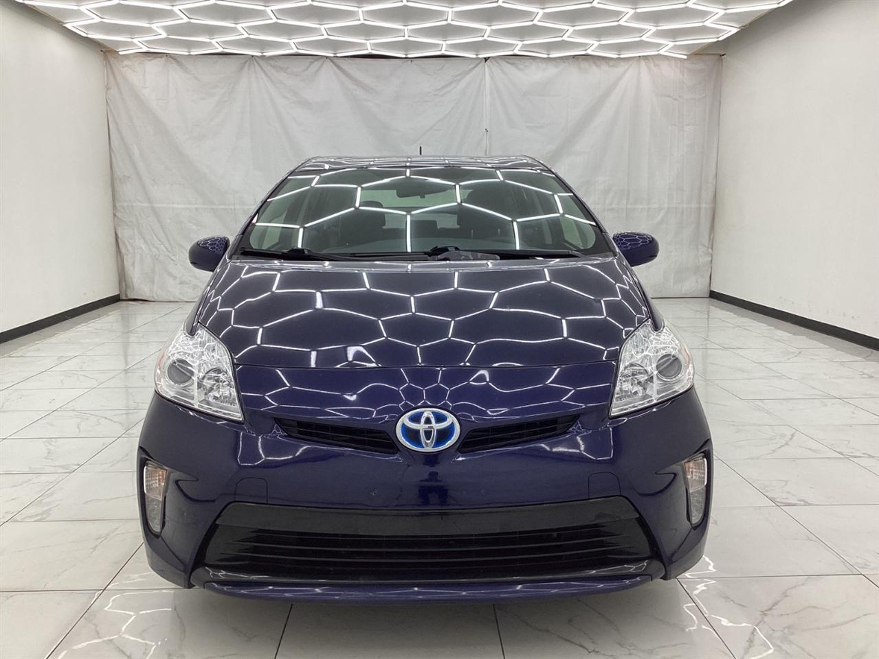 Toyota Prius 5dr HB Persona Series Special Edition (Natl) 2015