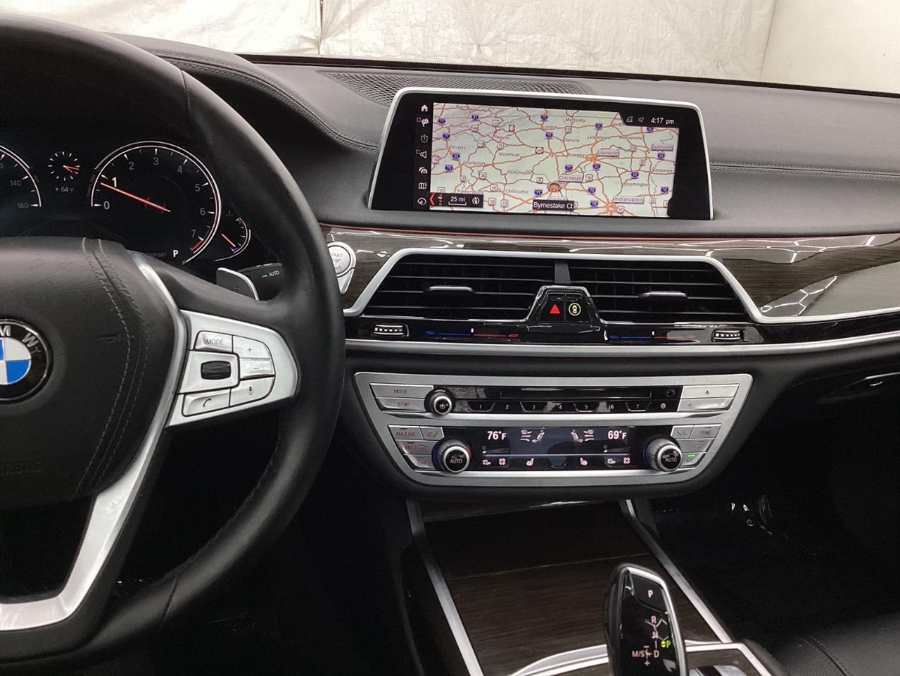 BMW 7 Series 740i xDrive Sedan 2019