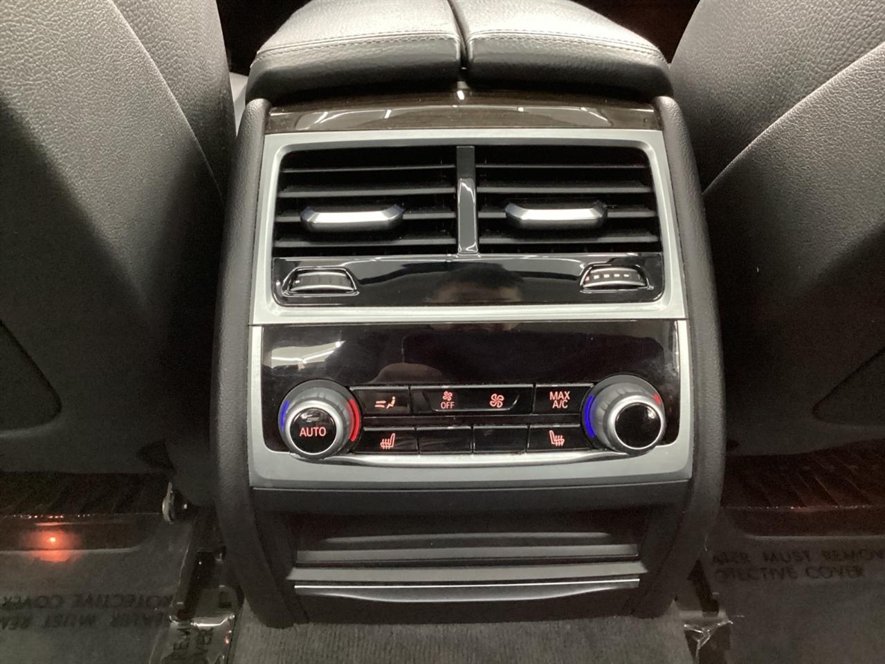 BMW 7 Series 740i xDrive Sedan 2019