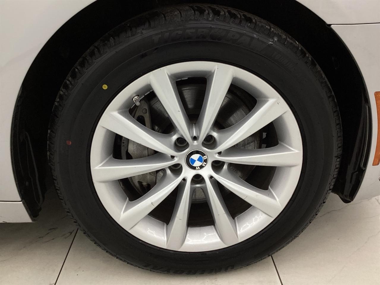 BMW 7 Series 740i xDrive Sedan 2019