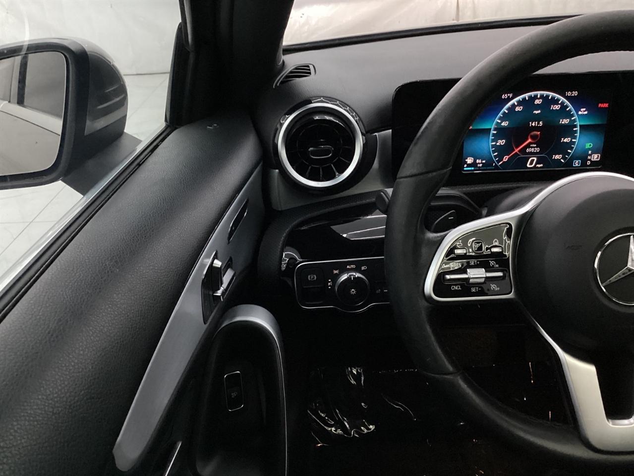 Mercedes-Benz A-Class A 220 4MATIC Sedan 2019