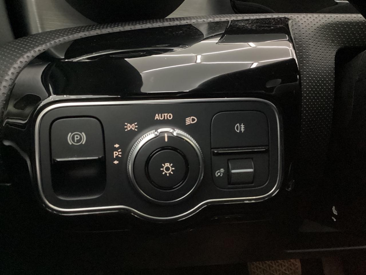 Mercedes-Benz A-Class A 220 4MATIC Sedan 2019