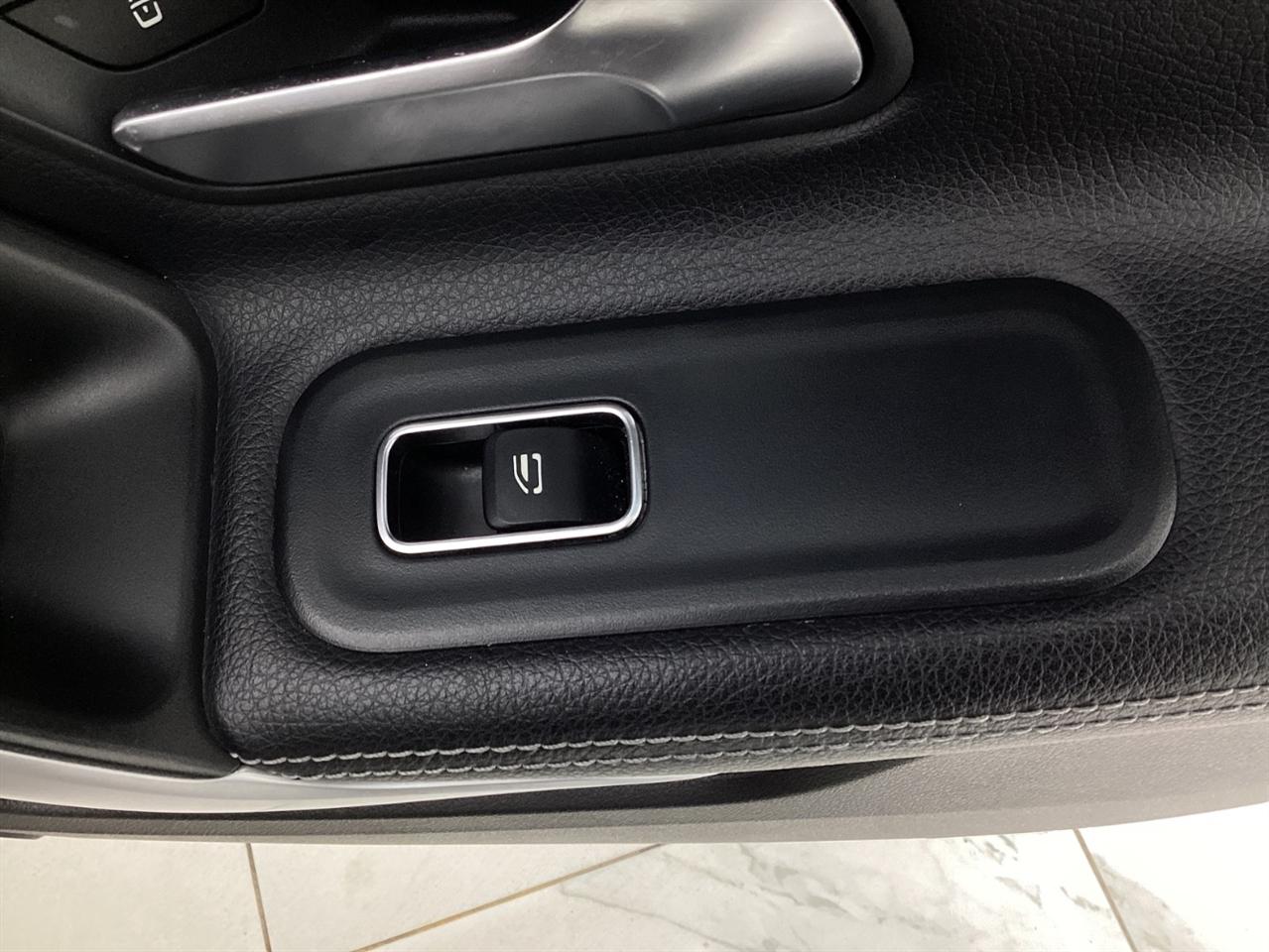 Mercedes-Benz A-Class A 220 4MATIC Sedan 2019