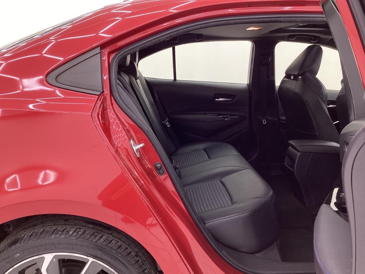 Toyota Corolla XSE CVT (Natl) 2020