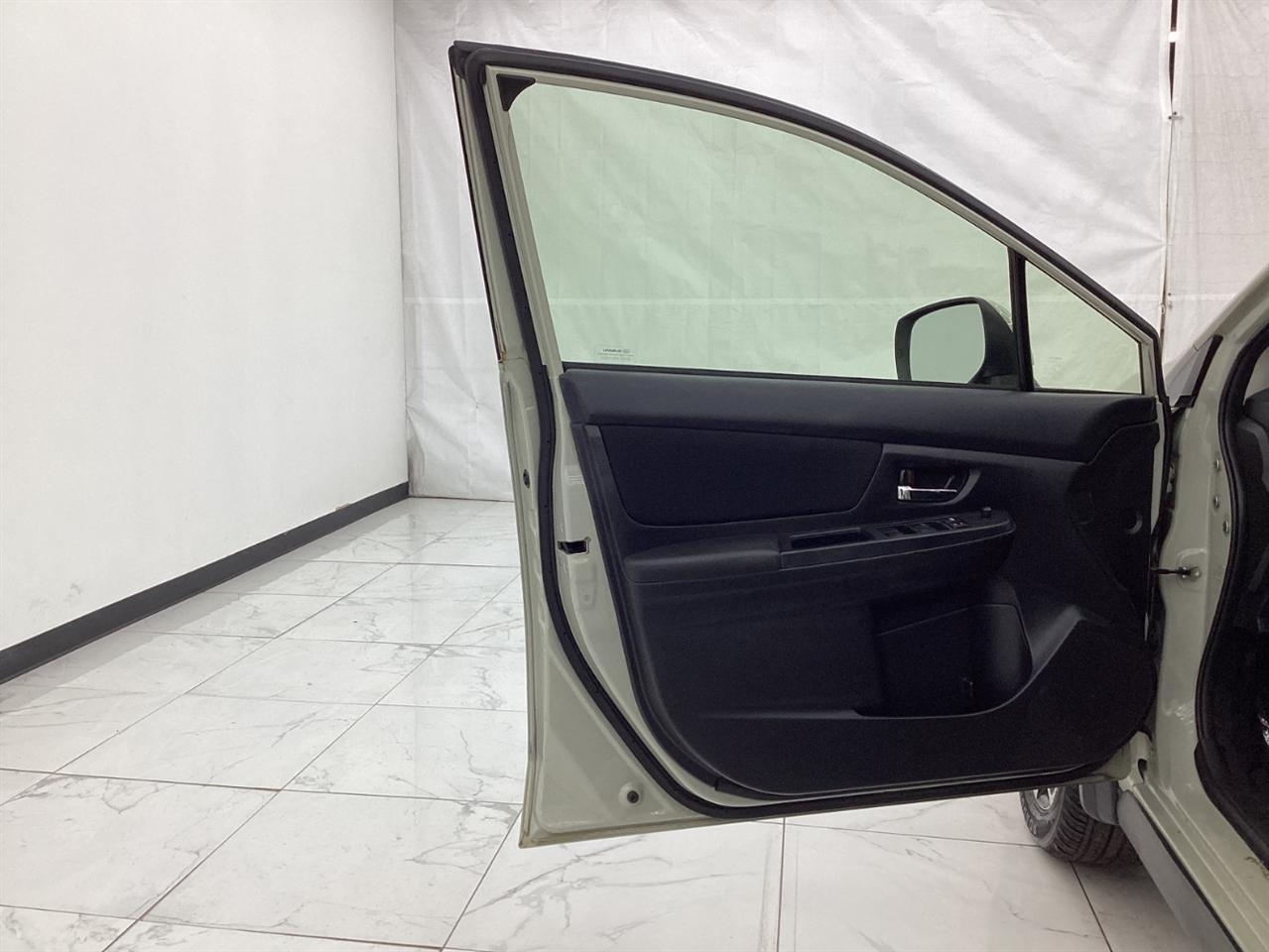 Subaru XV Crosstrek 5dr Auto 2.0i Premium 2014