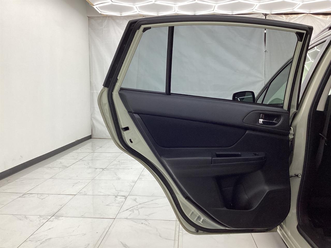 Subaru XV Crosstrek 5dr Auto 2.0i Premium 2014