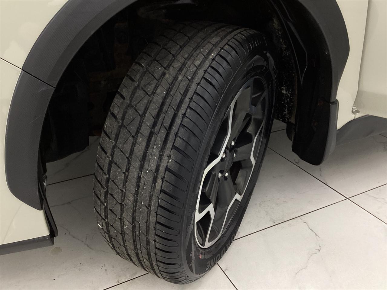 Subaru XV Crosstrek 5dr Auto 2.0i Premium 2014