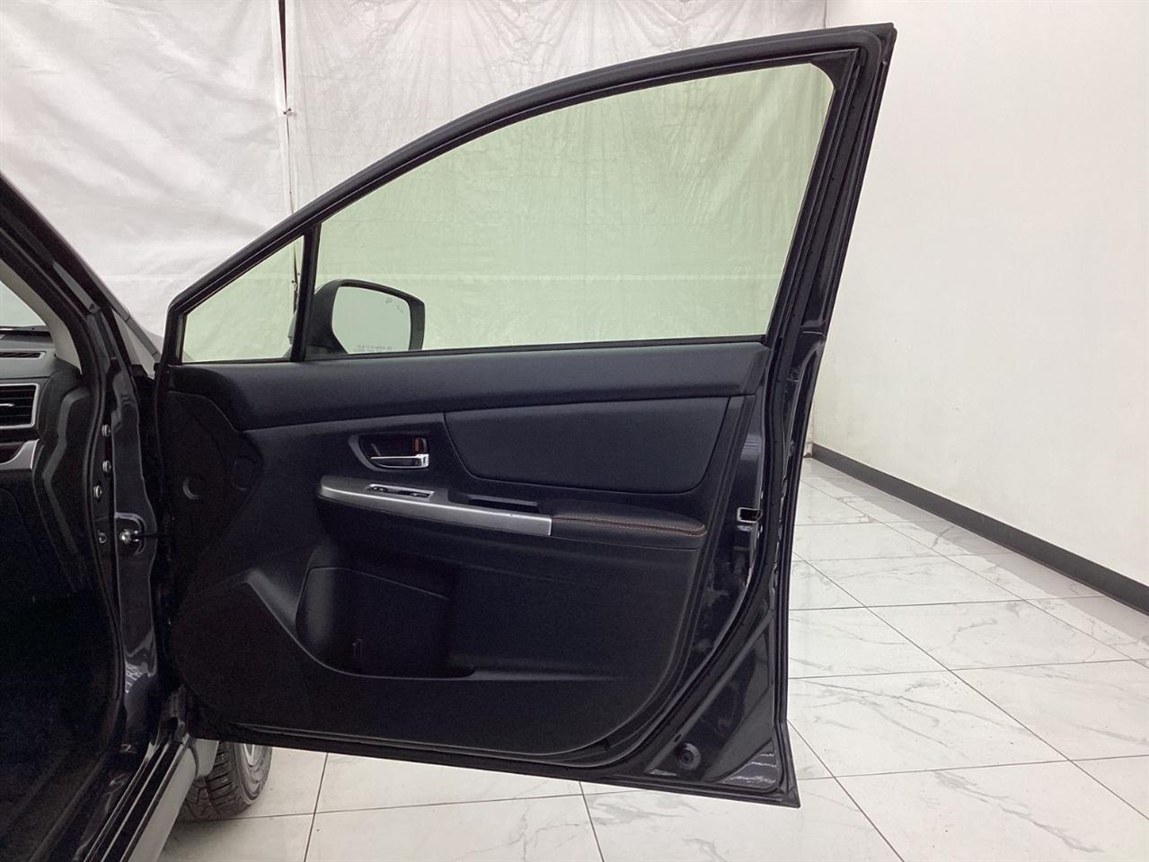 Subaru Crosstrek 5dr CVT 2.0i Limited 2016