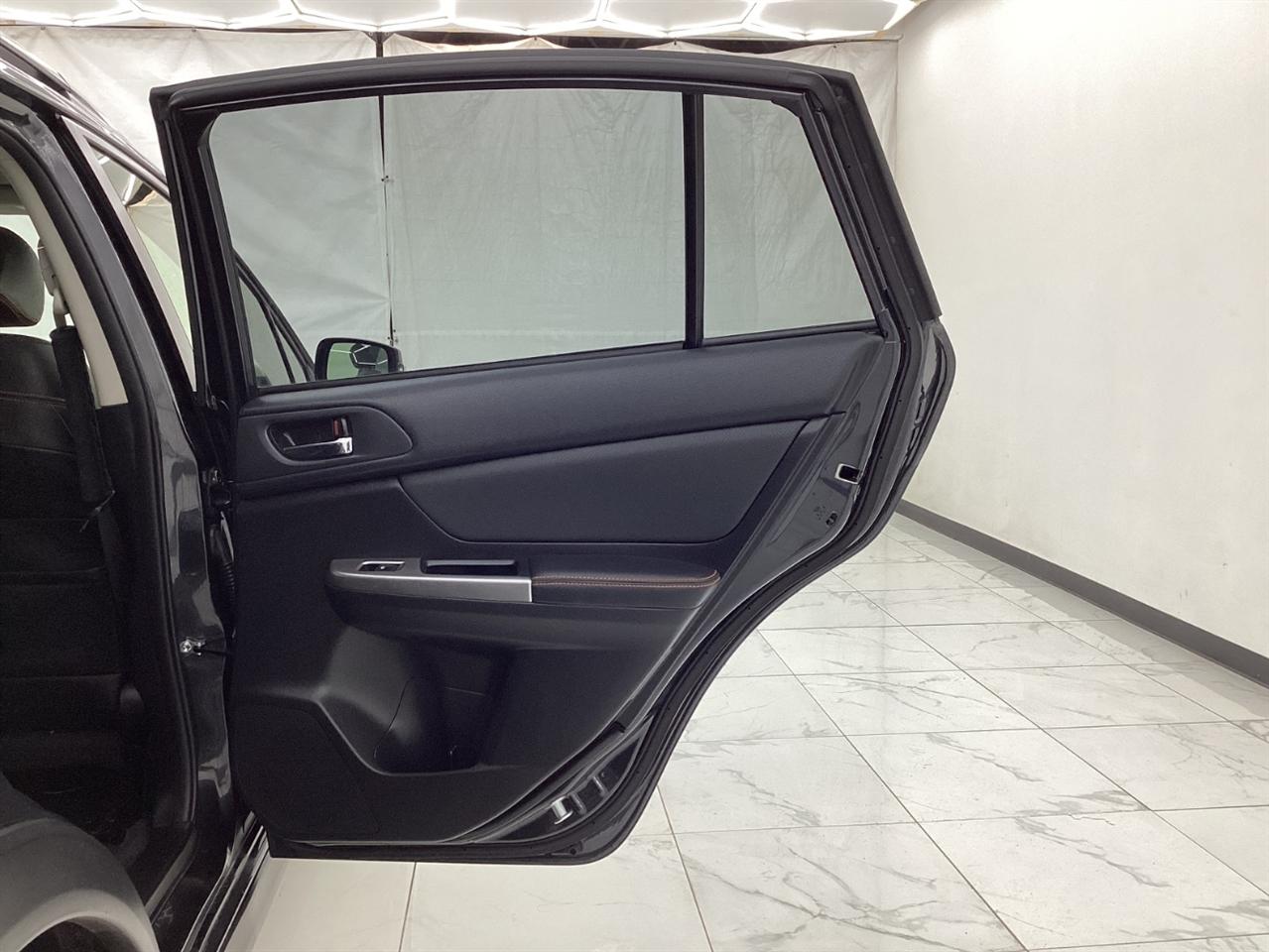 Subaru Crosstrek 5dr CVT 2.0i Limited 2016