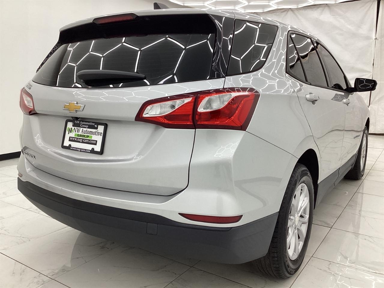 Chevrolet Equinox FWD 4dr LS w/1LS 2019