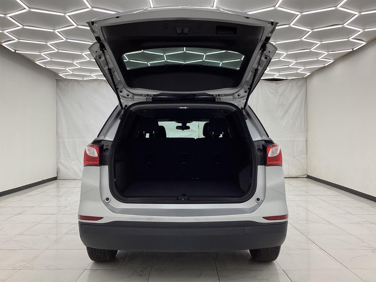 Chevrolet Equinox FWD 4dr LS w/1LS 2019