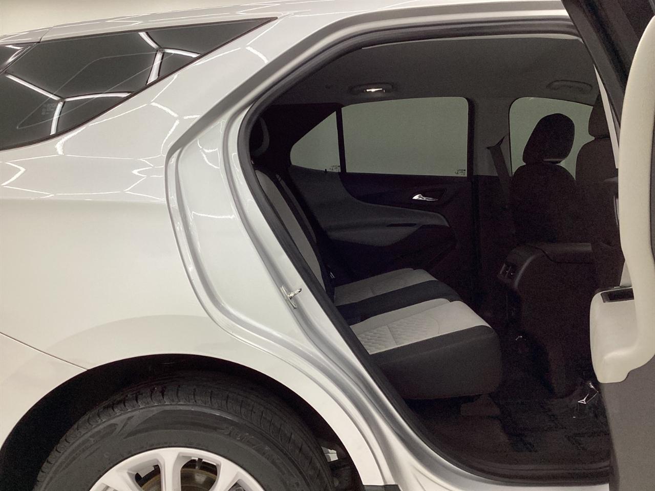 Chevrolet Equinox FWD 4dr LS w/1LS 2019