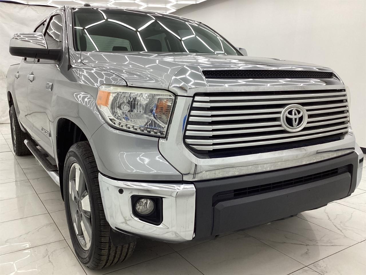 Toyota Tundra 4WD Truck CrewMax 5.7L V8 6-Spd AT LTD (Natl) 2015
